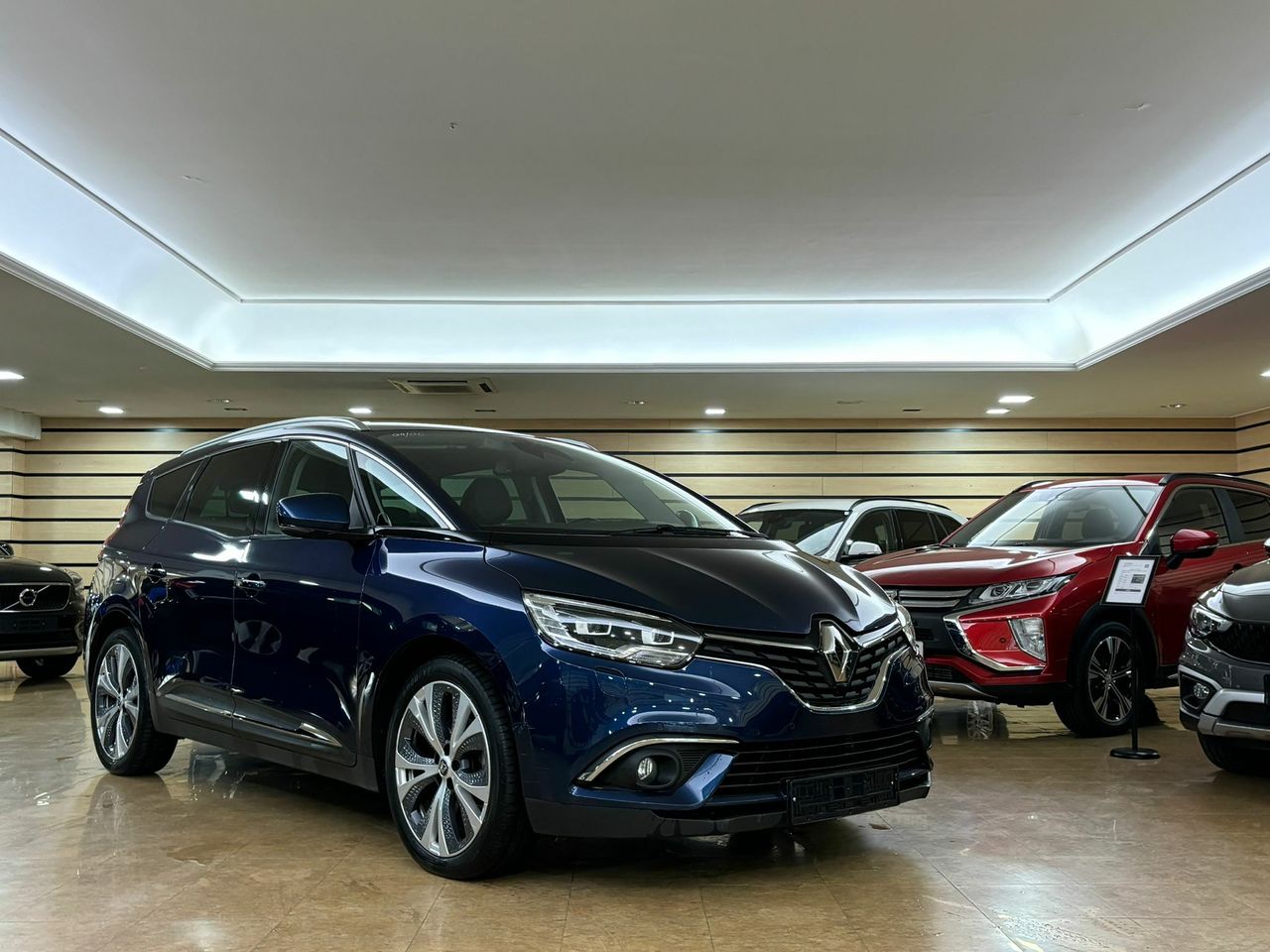 renault grand scénic 2020 /