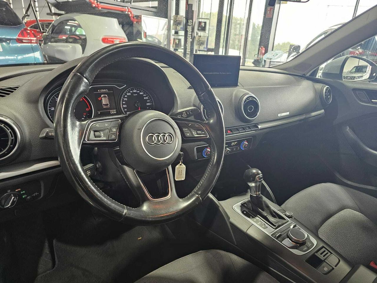 Audi A3 Audi A3 SB 1.6 TDi Aut. Xenon Navi Klima PDC ... Audi A3 SB 1.6 TDi Aut. Xenon  - Foto 2