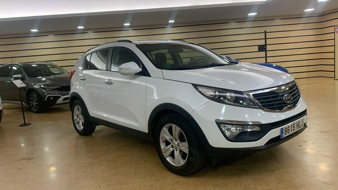 Kia Sportage 1.6 GDI DRIVE 4X2 - Foto 2