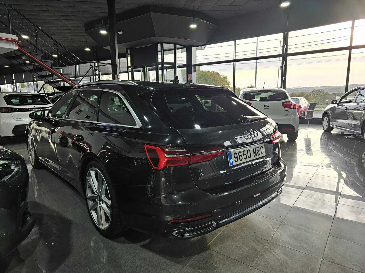 Audi A6 Avant 3.0 V6 282CV s-line FULL - Foto 2