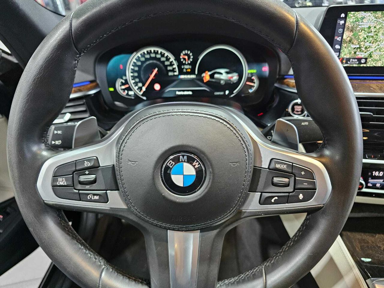 BMW Serie 5 BMW M550i xDrive Berlina M perfonmance - Foto 2