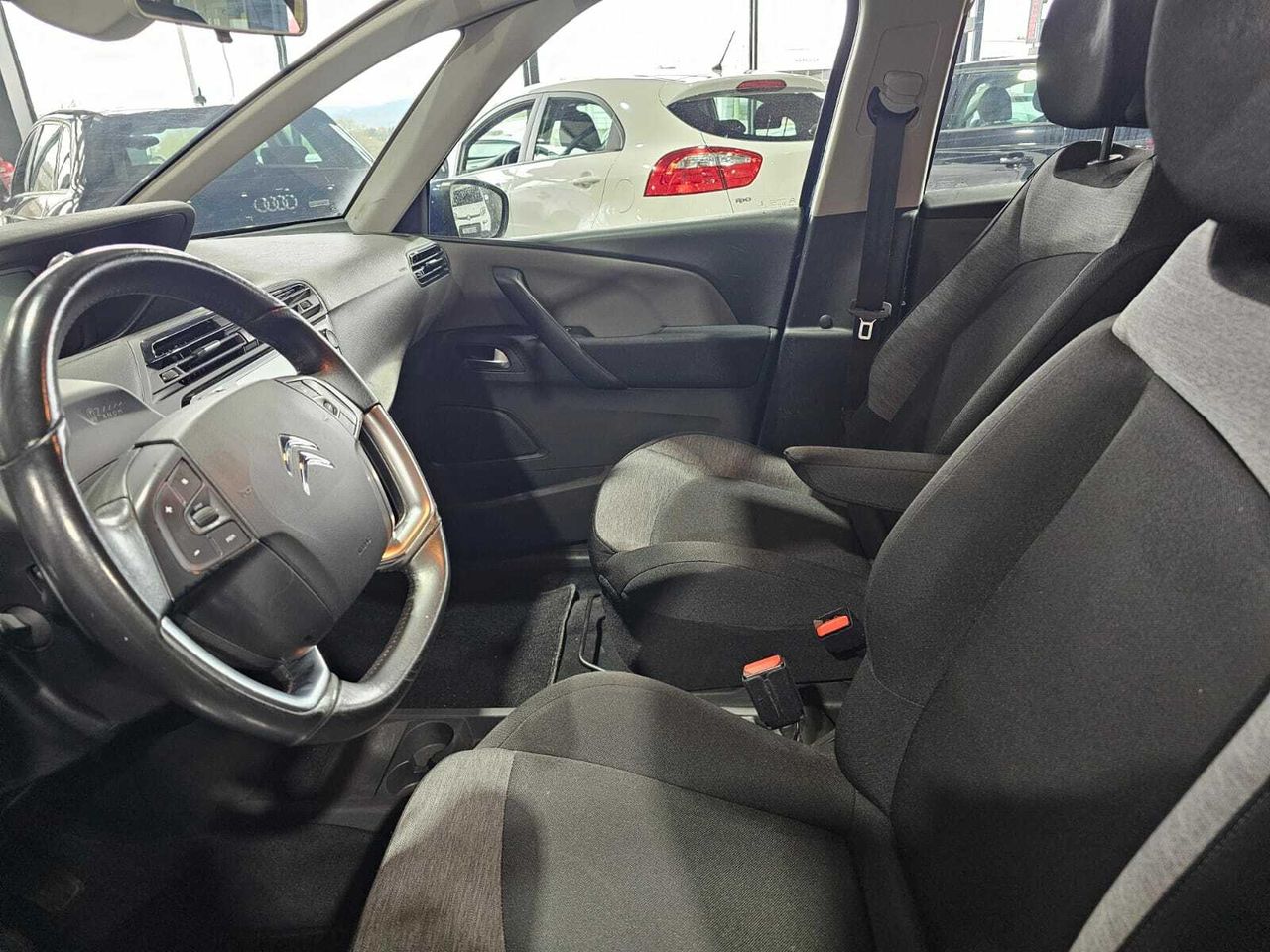 Citroën C4 Picasso 1.6HDI 120CV AUTOMATICO  - Foto 2