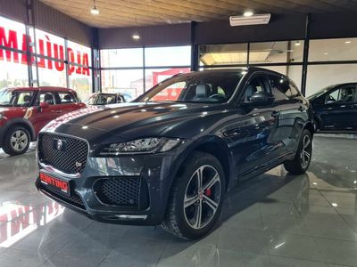 Jaguar F-Pace Jaguar F-Pace 3.0 D S 4WD Aut. 300Hp ... Pano LED-Xenon Navi Sport-Leather Camera KeylessGo Klima PDC 