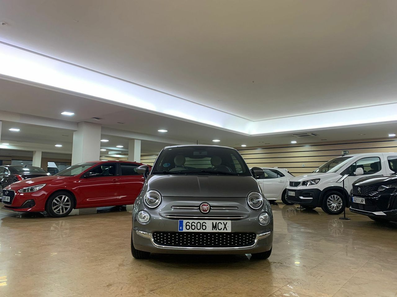 Fiat 500 DOLCEVITA 1.0 HYBRID  - Foto 2