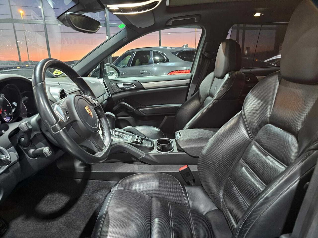 Porsche Cayenne 3.0 V6 245CV  - Foto 2