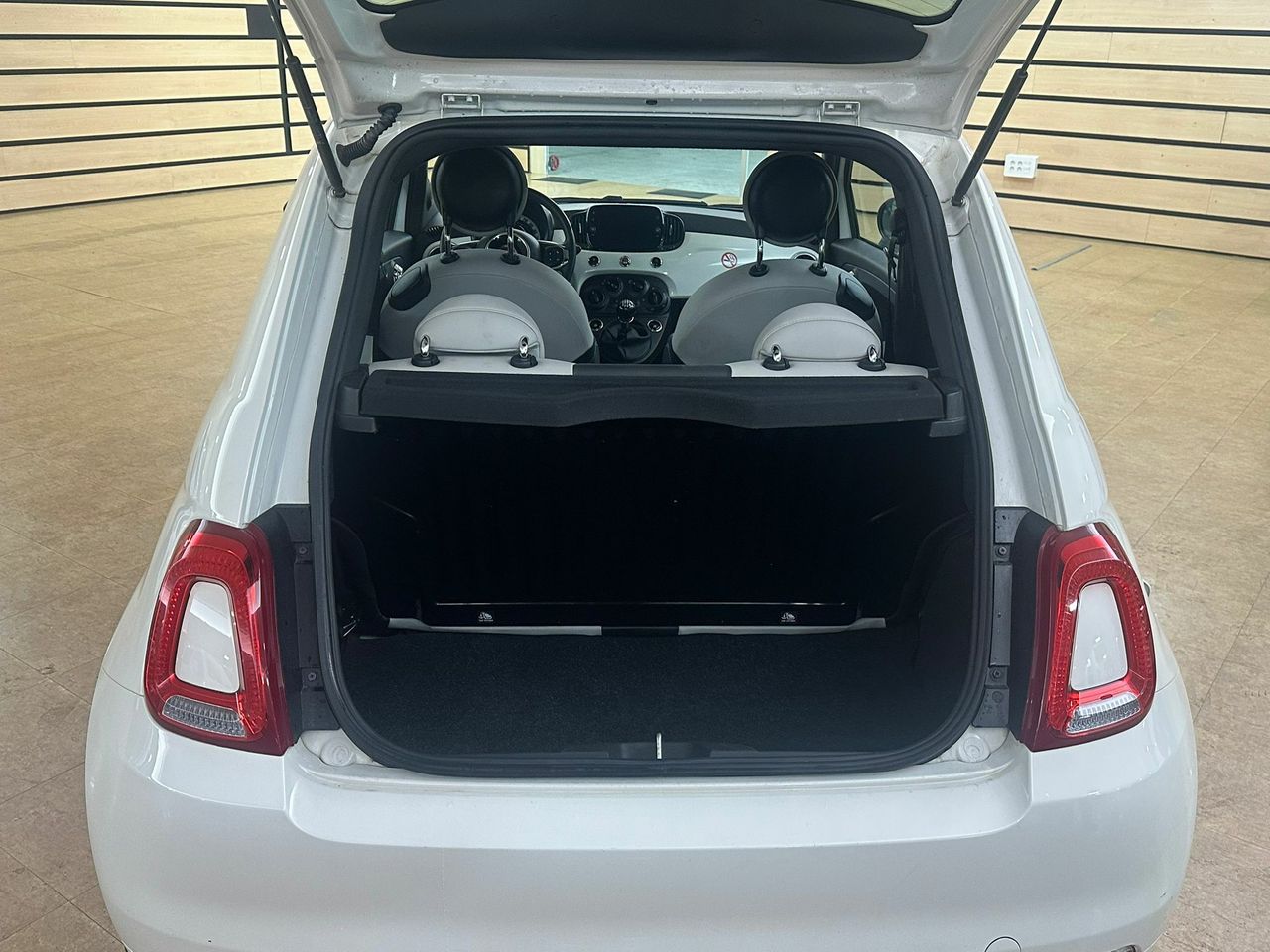 Fiat 500 DOLCEVITA 1.0 HYBRID   - Foto 2