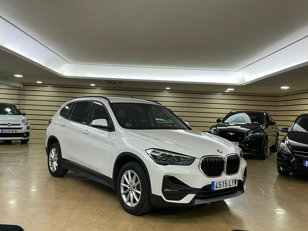 BMW X1 18D SDRIVE AUTOMATICO  - Foto 2