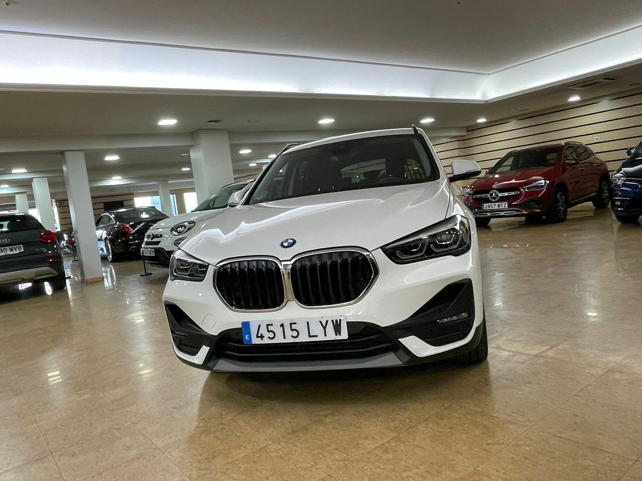 BMW X1 18D SDRIVE AUTOMATICO  - Foto 2