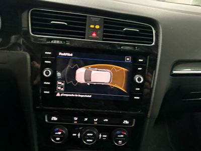 Volkswagen Golf 1.6 TDI business