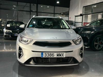 Kia Stonic 1.0 TGDi MHEV MT Drive 