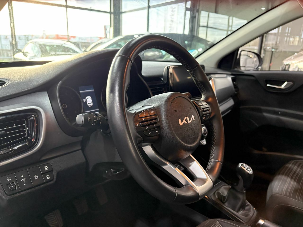 Kia Stonic 1.0 TGDi MHEV MT Drive  - Foto 2