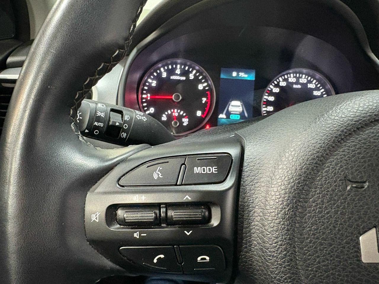 Kia Stonic 1.0 TGDi MHEV MT Drive  - Foto 2