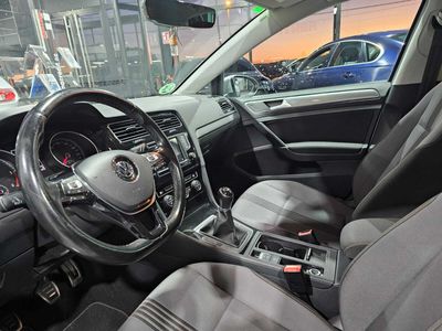 Volkswagen Golf 1.6TDI Edition 85kW.