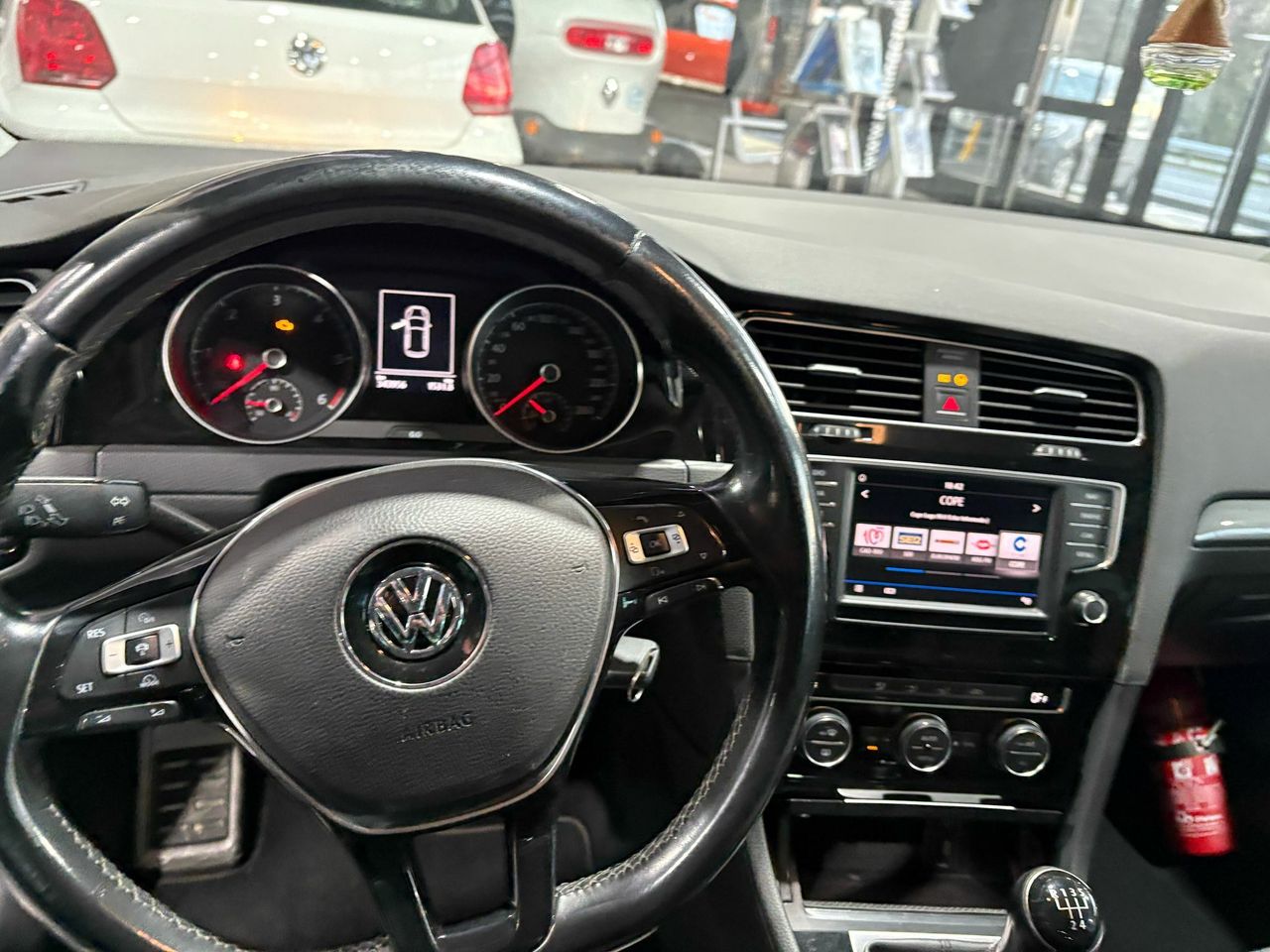 Volkswagen Golf 1.6TDI Edition 85kW. - Foto 2