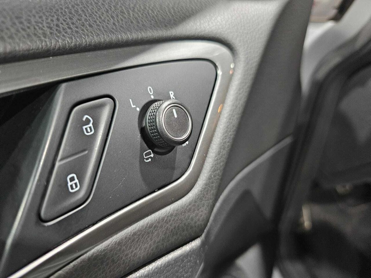 Volkswagen Golf 1.6TDI Edition 85kW. - Foto 2