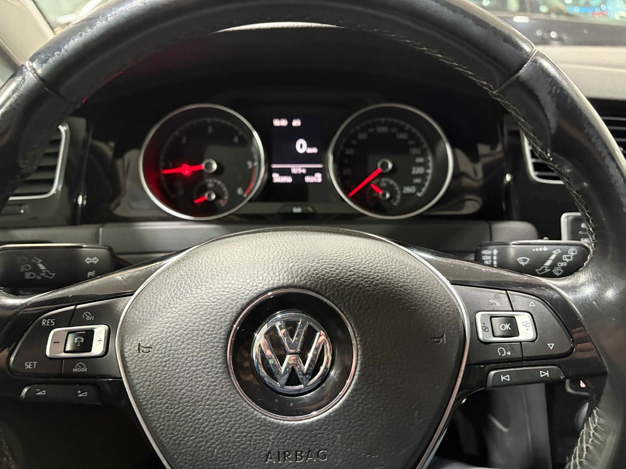 Volkswagen Golf 1.6TDI Edition 85kW. - Foto 2