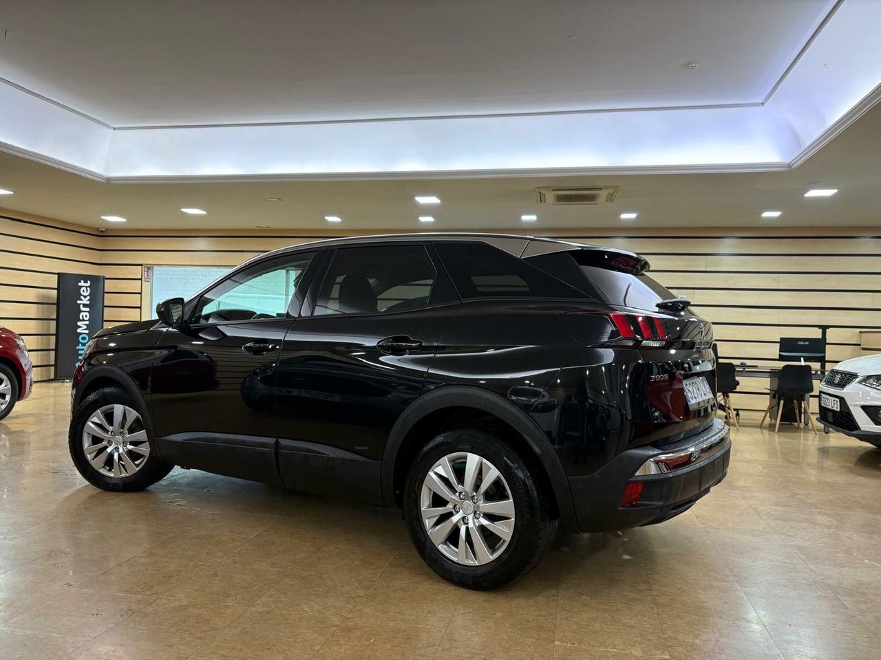 Peugeot 3008 3008 1.6 Blue HDi  Blue Navi Sport-Seats Klima PDC ... - Foto 2