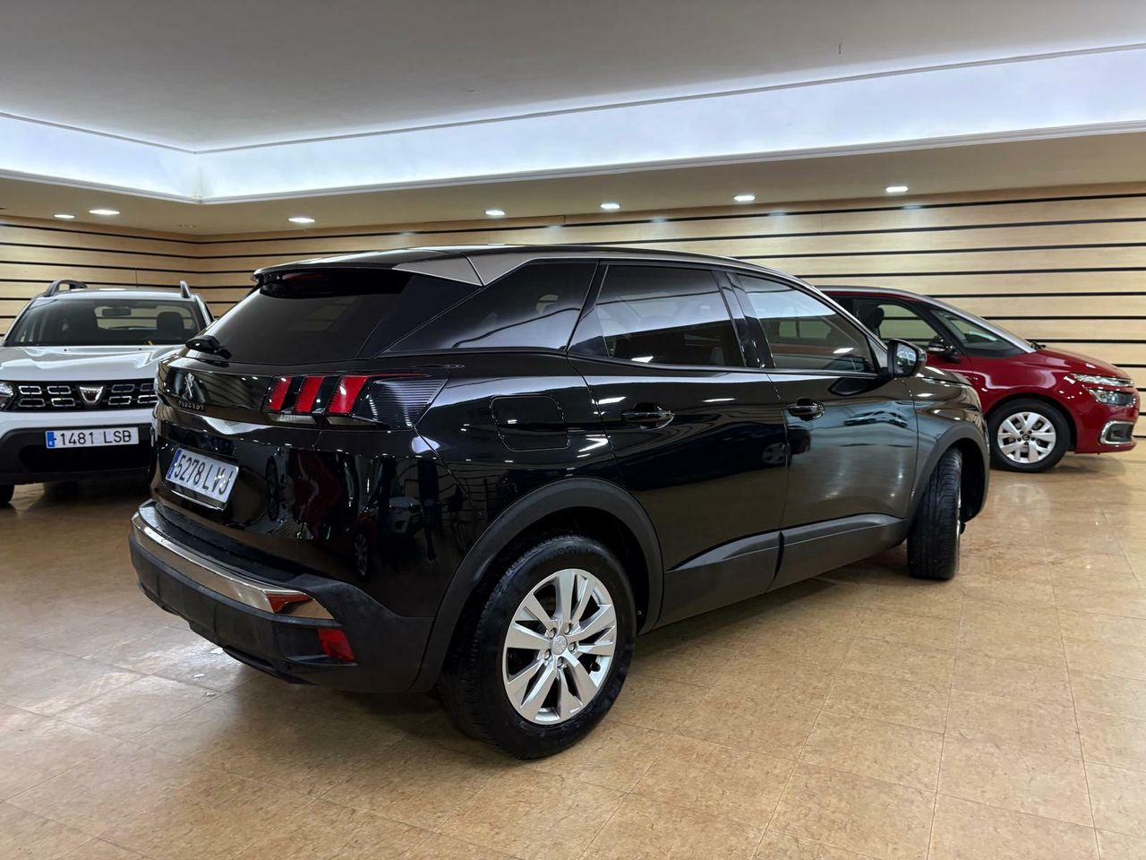 Peugeot 3008 3008 1.6 Blue HDi  Blue Navi Sport-Seats Klima PDC ... - Foto 2