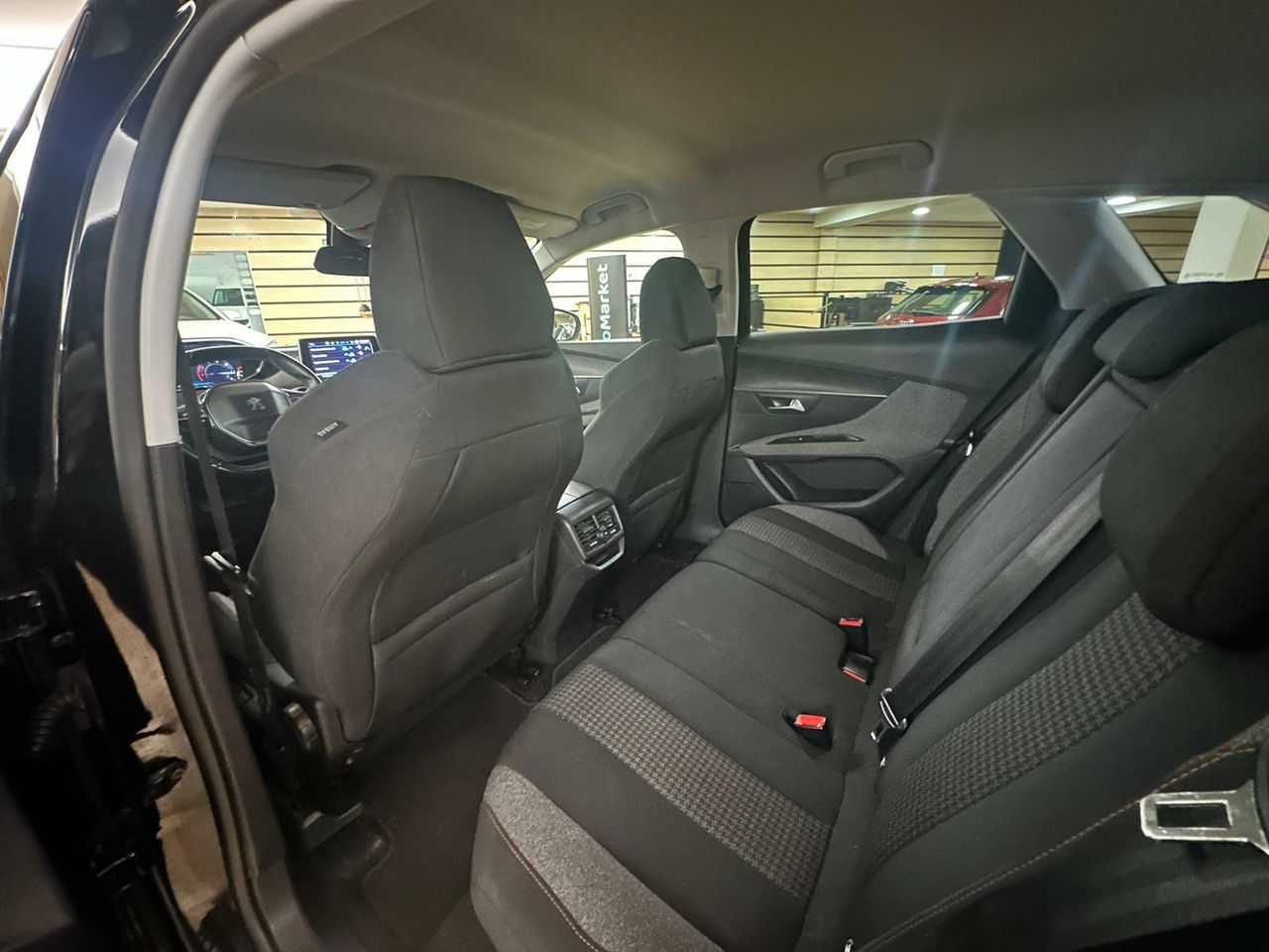 Peugeot 3008 3008 1.6 Blue HDi  Blue Navi Sport-Seats Klima PDC ... - Foto 2