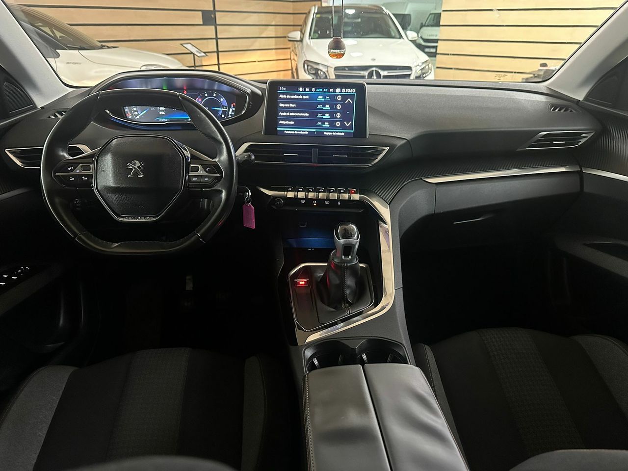 Peugeot 3008 3008 1.6 Blue HDi  Blue Navi Sport-Seats Klima PDC ... - Foto 2