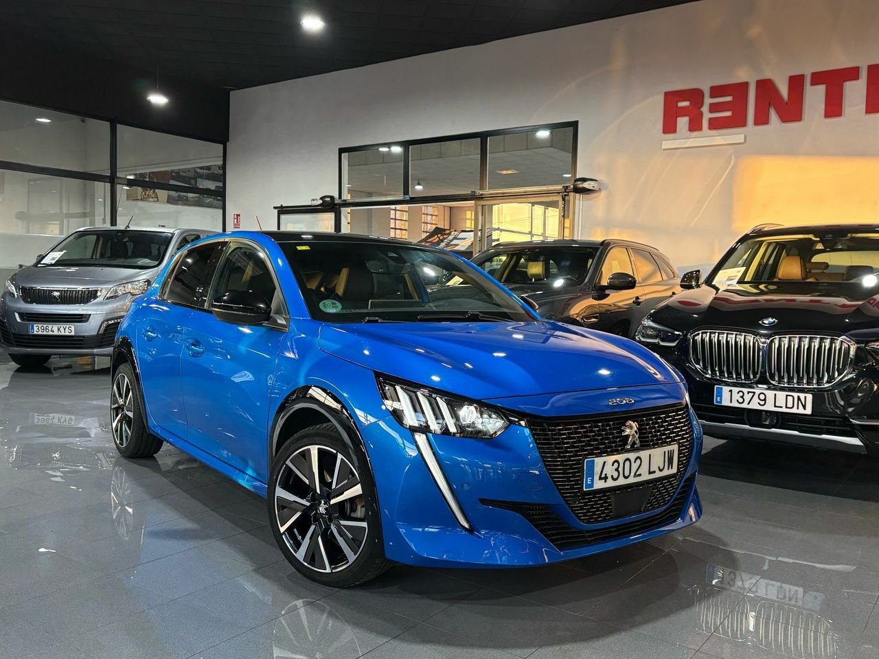 Peugeot 208 PureTech EAT8 GT Line PureTech EAT8 GT Line - Foto 2