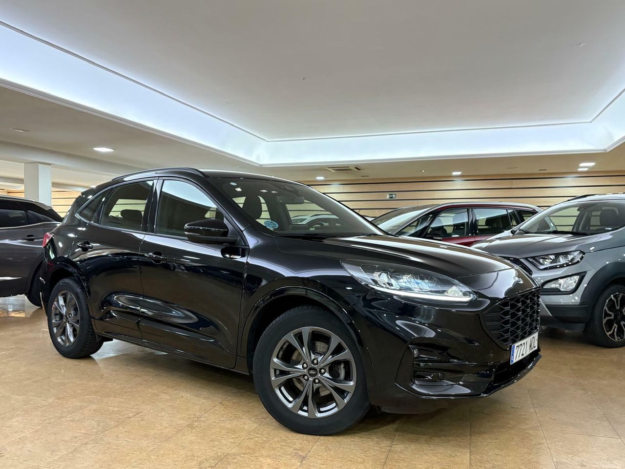 Ford Kuga ST-LINE 1.5T ECOBOOST 110KW (150CV  - Foto 2