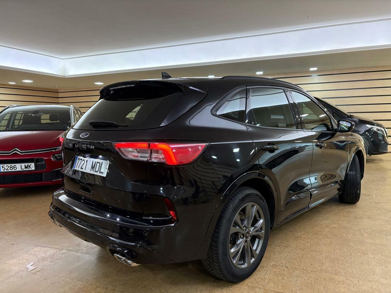 ford kuga 2023 / foto grande (2)