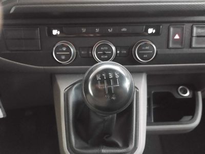 Volkswagen Caravelle CORTA 2.0 TDI 81KW (110CV) BMT CORTA 2.0 TDI 81KW (110CV) BMT