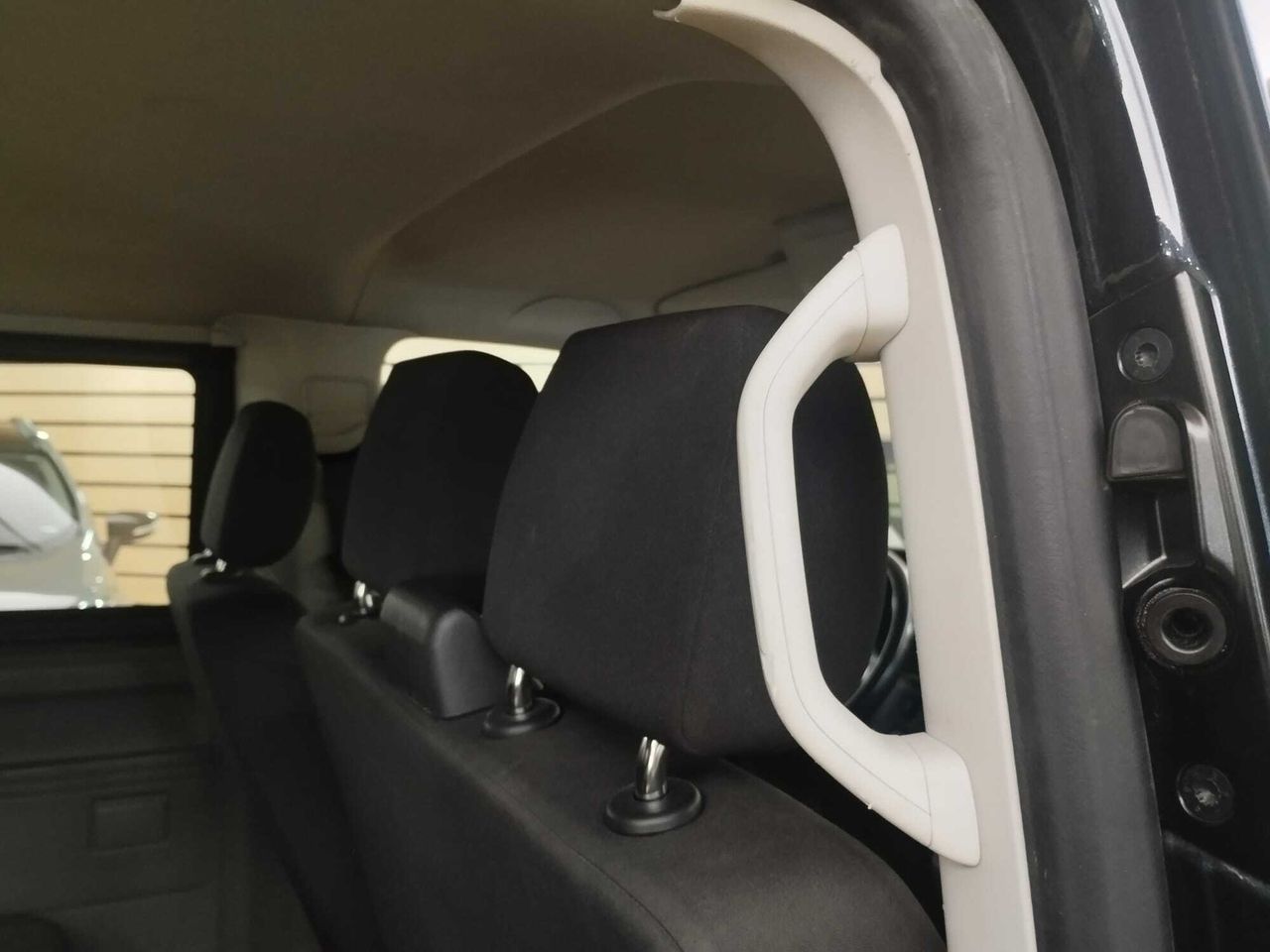 Volkswagen Caravelle CORTA 2.0 TDI 81KW (110CV) BMT CORTA 2.0 TDI 81KW (110CV) BMT - Foto 2