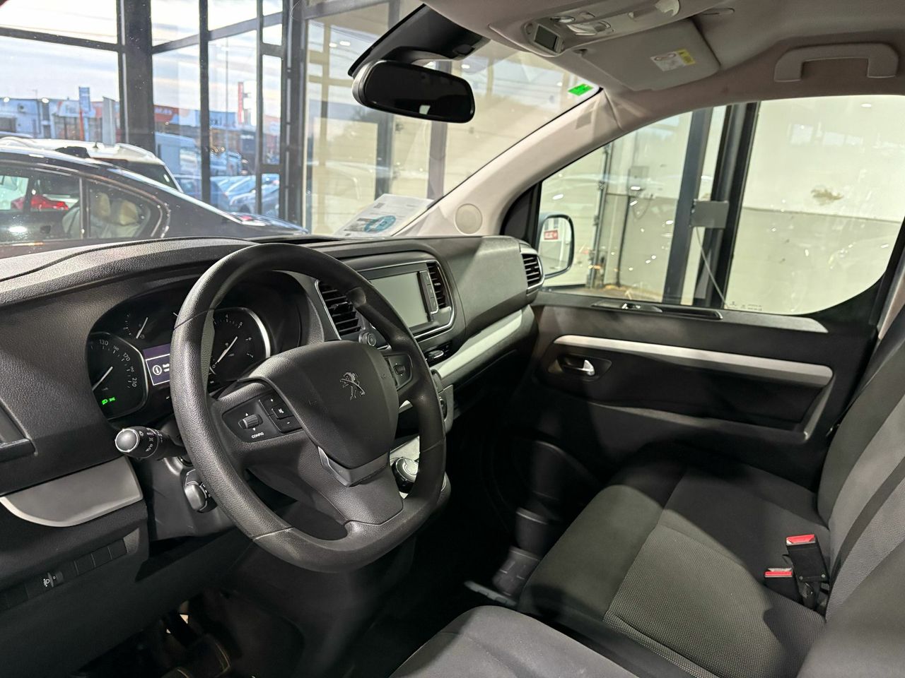 Peugeot Traveller Active 2.0 BlueHDi aut.  130KW EAT8 Long  - Foto 2