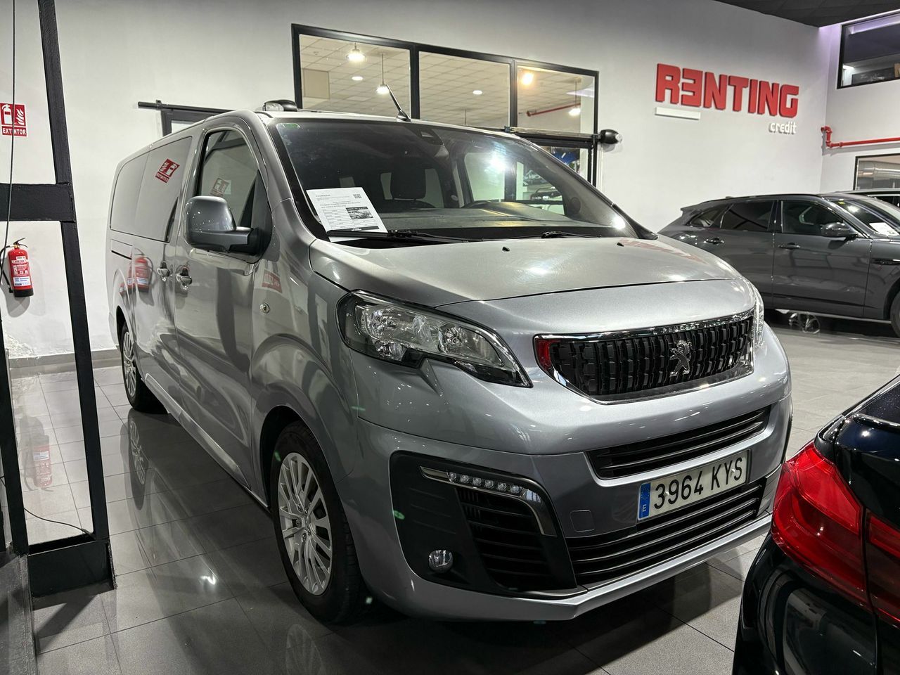 Peugeot Traveller Active 2.0 BlueHDi aut.  130KW EAT8 Long  - Foto 2