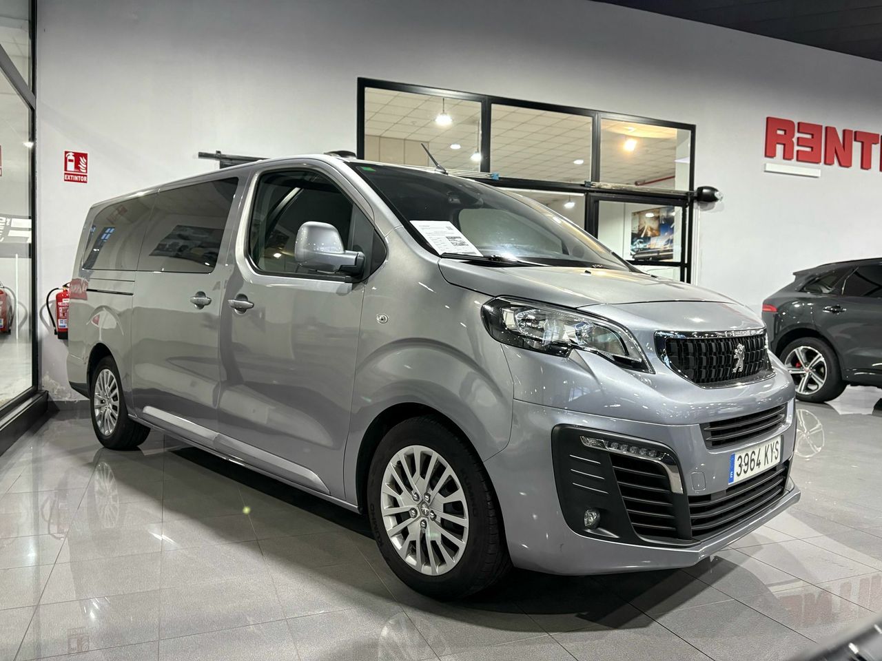 Peugeot Traveller Active 2.0 BlueHDi aut.  130KW EAT8 Long  - Foto 2