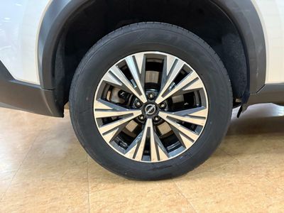 Nissan X-Trail 5PL 1.5 E-POWER 152KW 4X2 A/T N-CONNECTA e-power