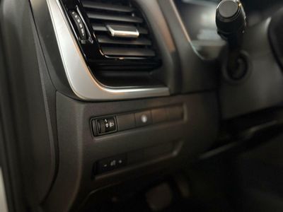 Nissan X-Trail 5PL 1.5 E-POWER 152KW 4X2 A/T N-CONNECTA e-power