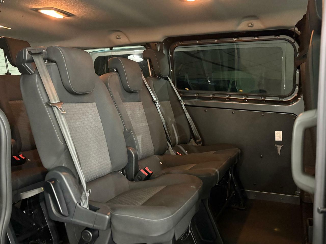 Ford Transit Custom KOMBI 2.0 TDCI 96KW 320 L1 TREND  - Foto 2