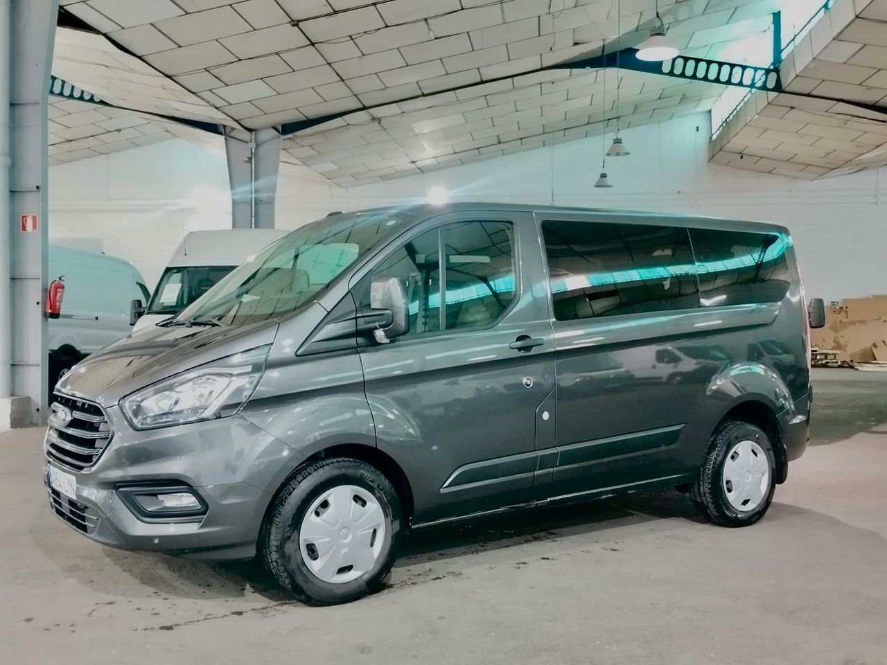 Ford Transit Custom KOMBI 2.0 TDCI 96KW 320 L1 TREND  - Foto 2