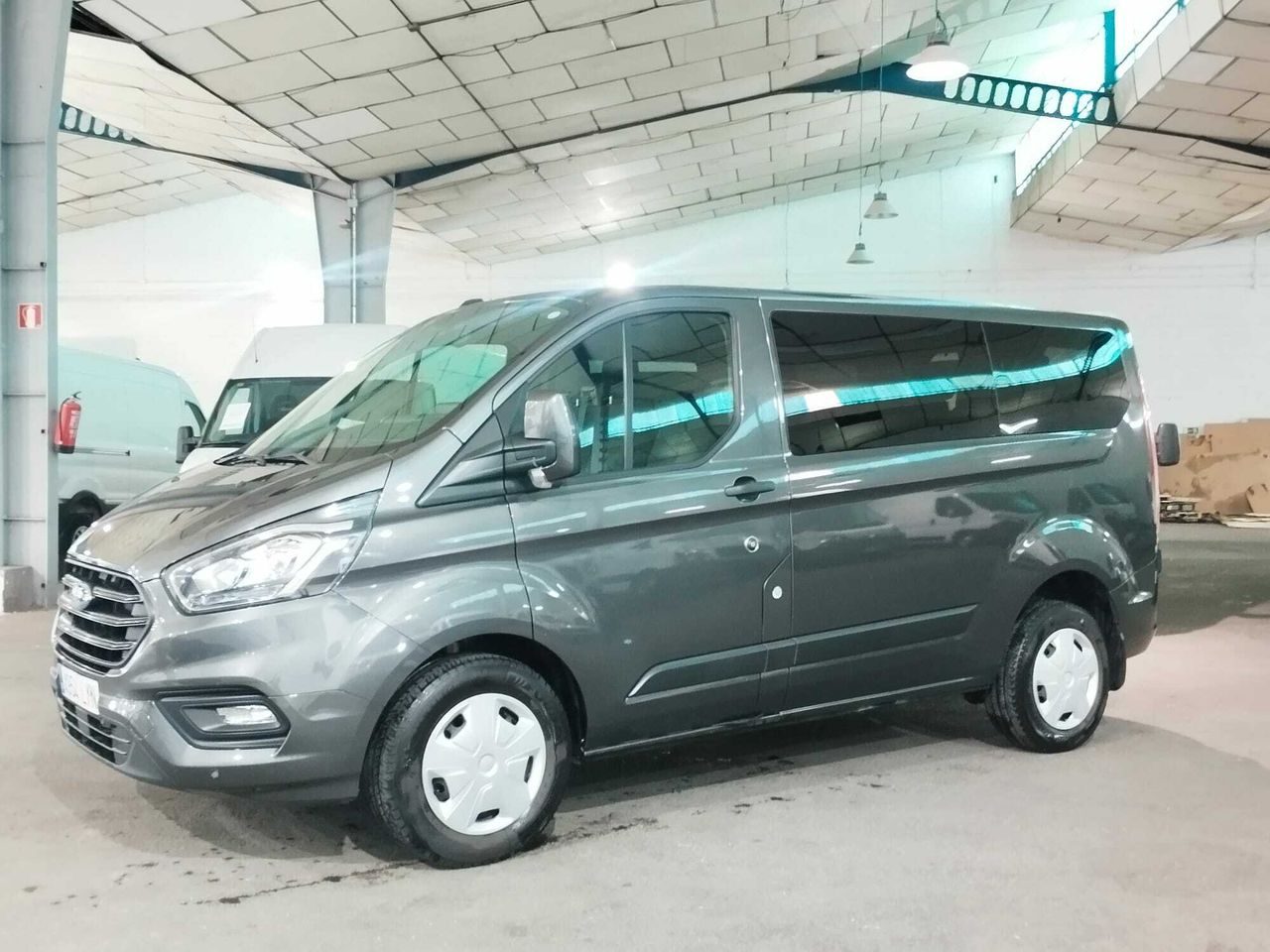 Ford Transit Custom KOMBI 2.0 TDCI 96KW 320 L1 TREND  - Foto 2