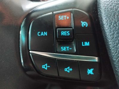 Ford Transit Custom KOMBI 2.0 TDCI 96KW 320 L1 TREND 
