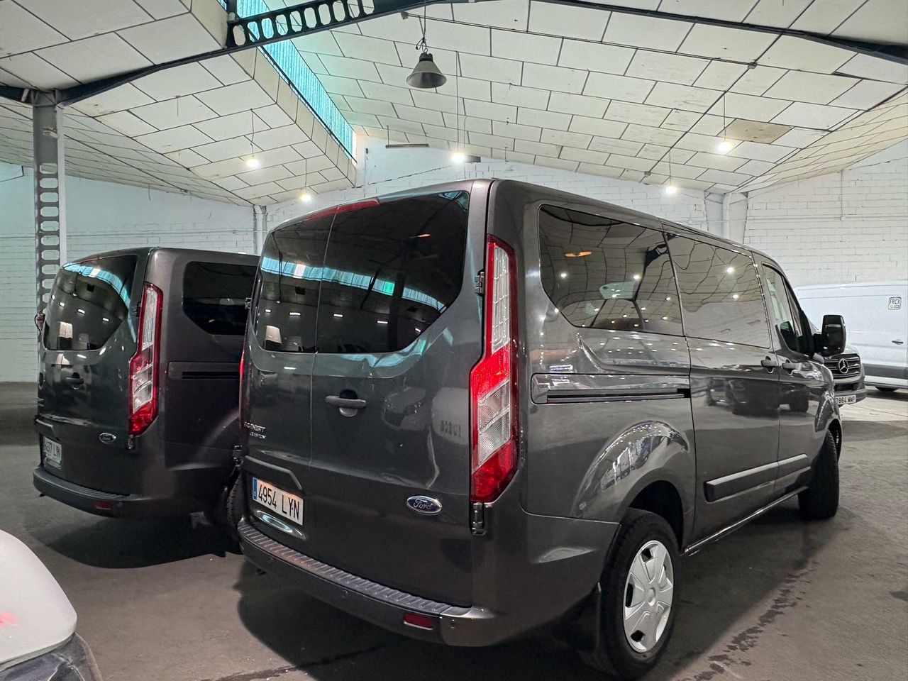 Ford Transit Custom KOMBI 2.0 TDCI 96KW 320 L1 TREND  - Foto 2