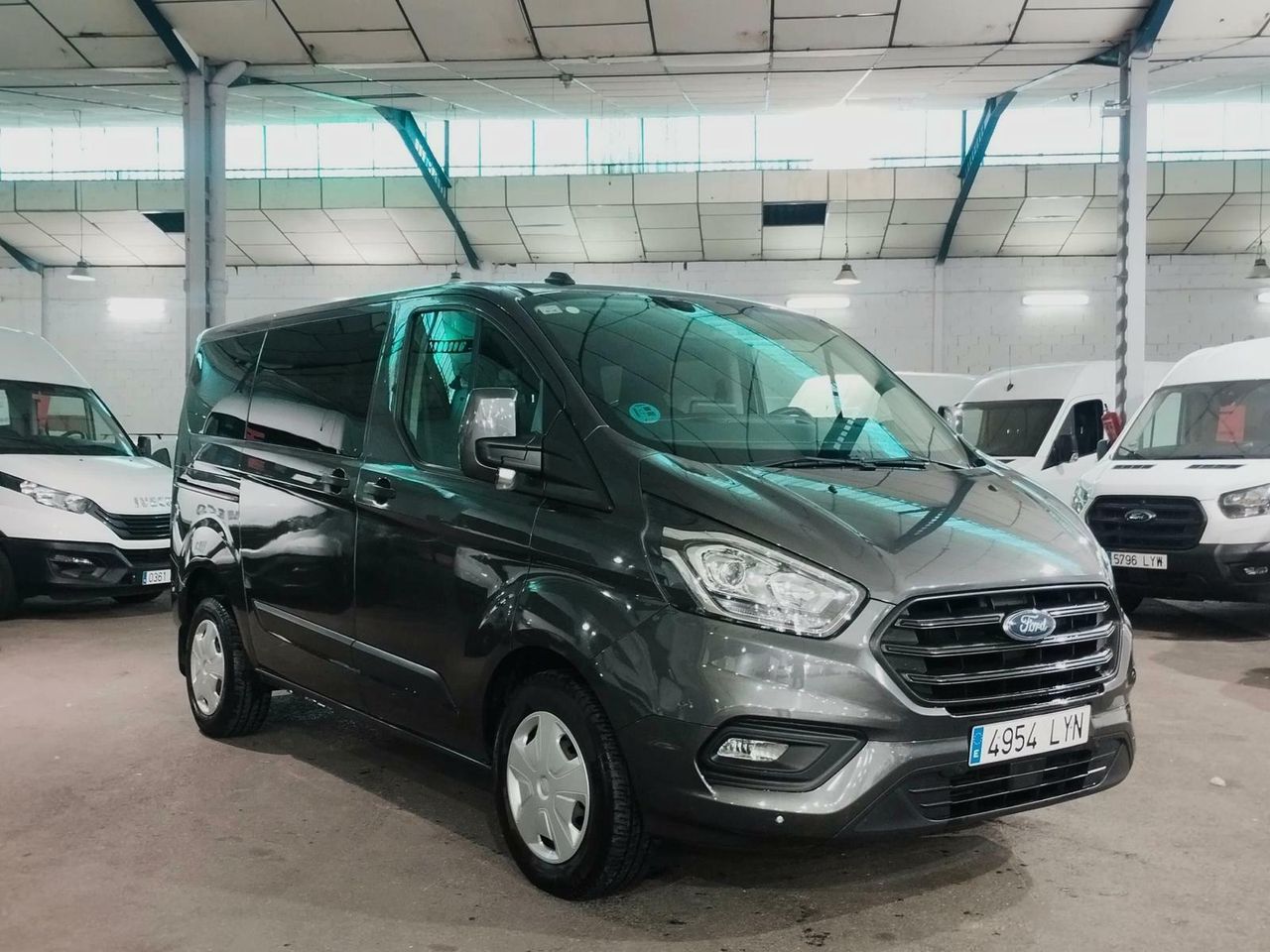 Ford Transit Custom KOMBI 2.0 TDCI 96KW 320 L1 TREND  - Foto 2