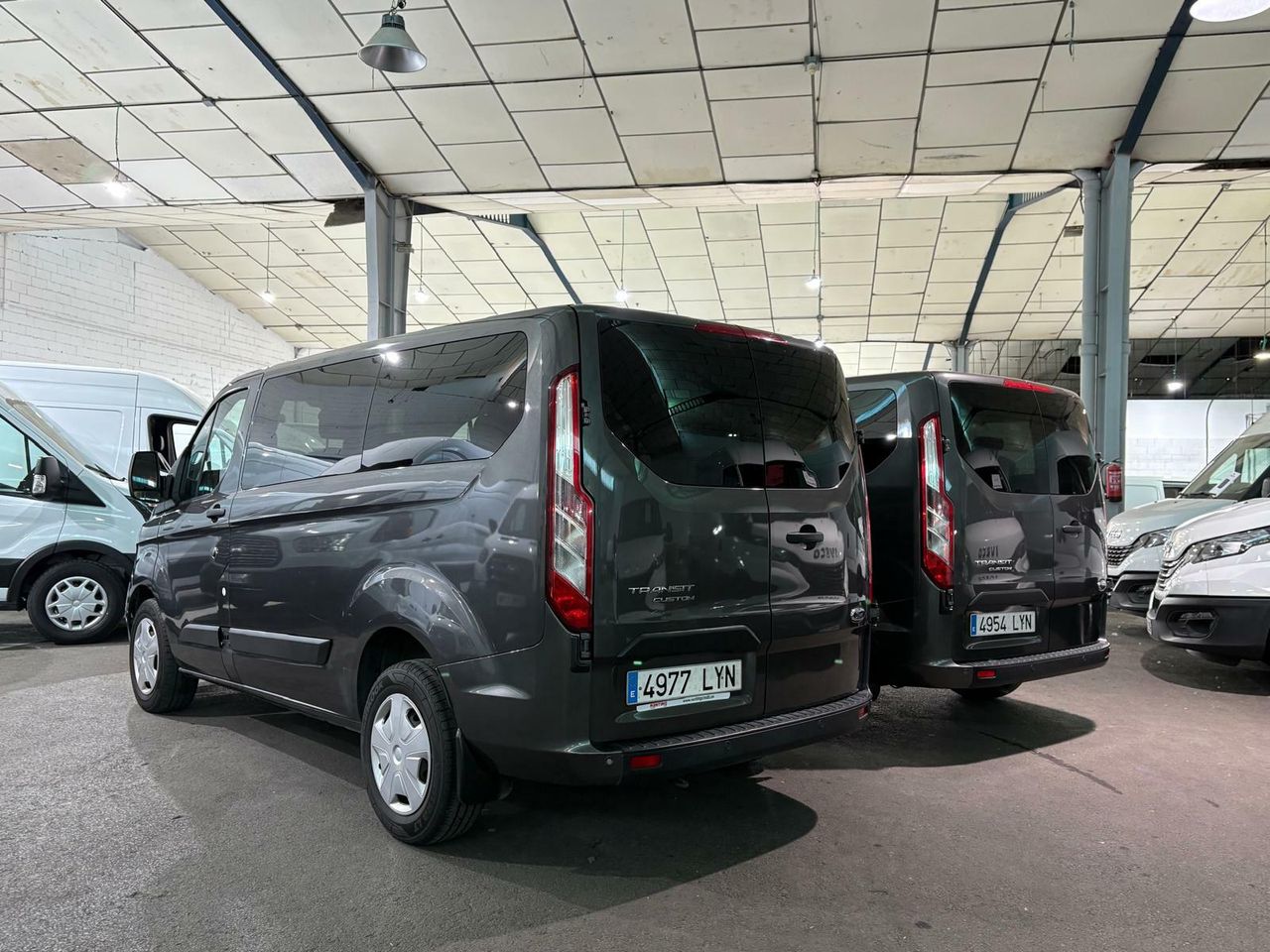 Ford Transit Custom KOMBI 2.0 TDCI 96KW 320 L1 TREND  - Foto 2