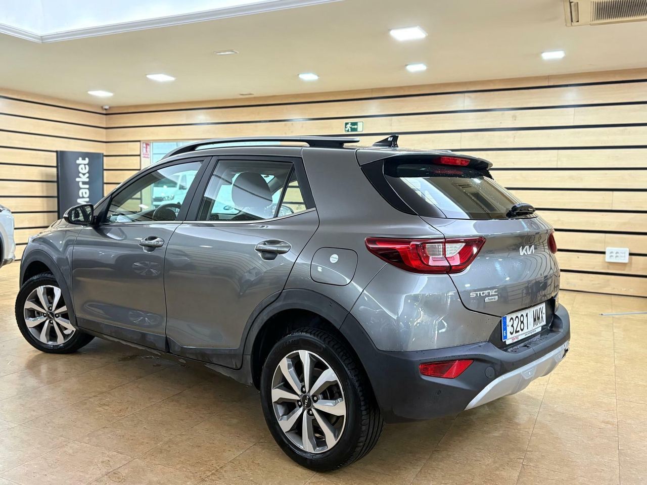 Kia Stonic 1.0 TGDi MHEV MT Drive  - Foto 2