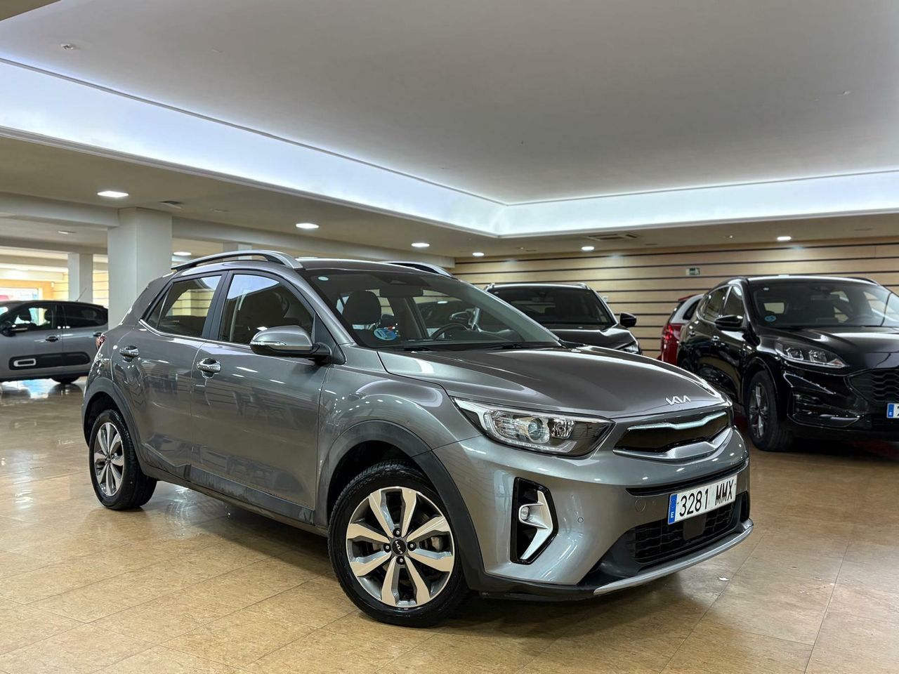 Kia Stonic 1.0 TGDi MHEV MT Drive  - Foto 2