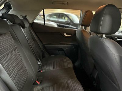 Kia Stonic 1.0 TGDi MHEV MT Drive 