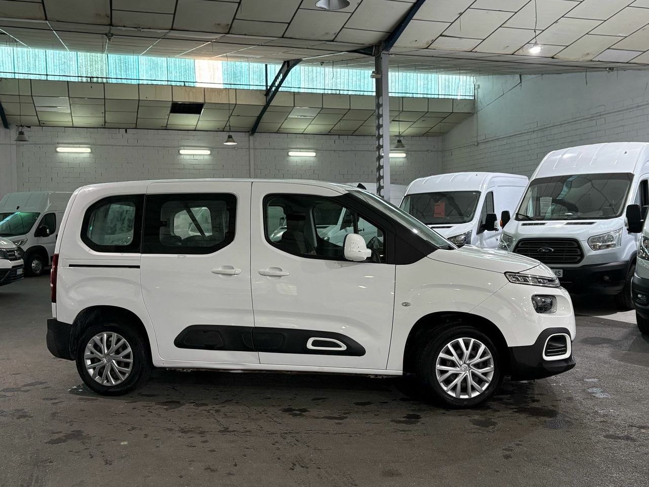 Citroën Berlingo Talla M BlueHDi 100 FEEL  - Foto 2