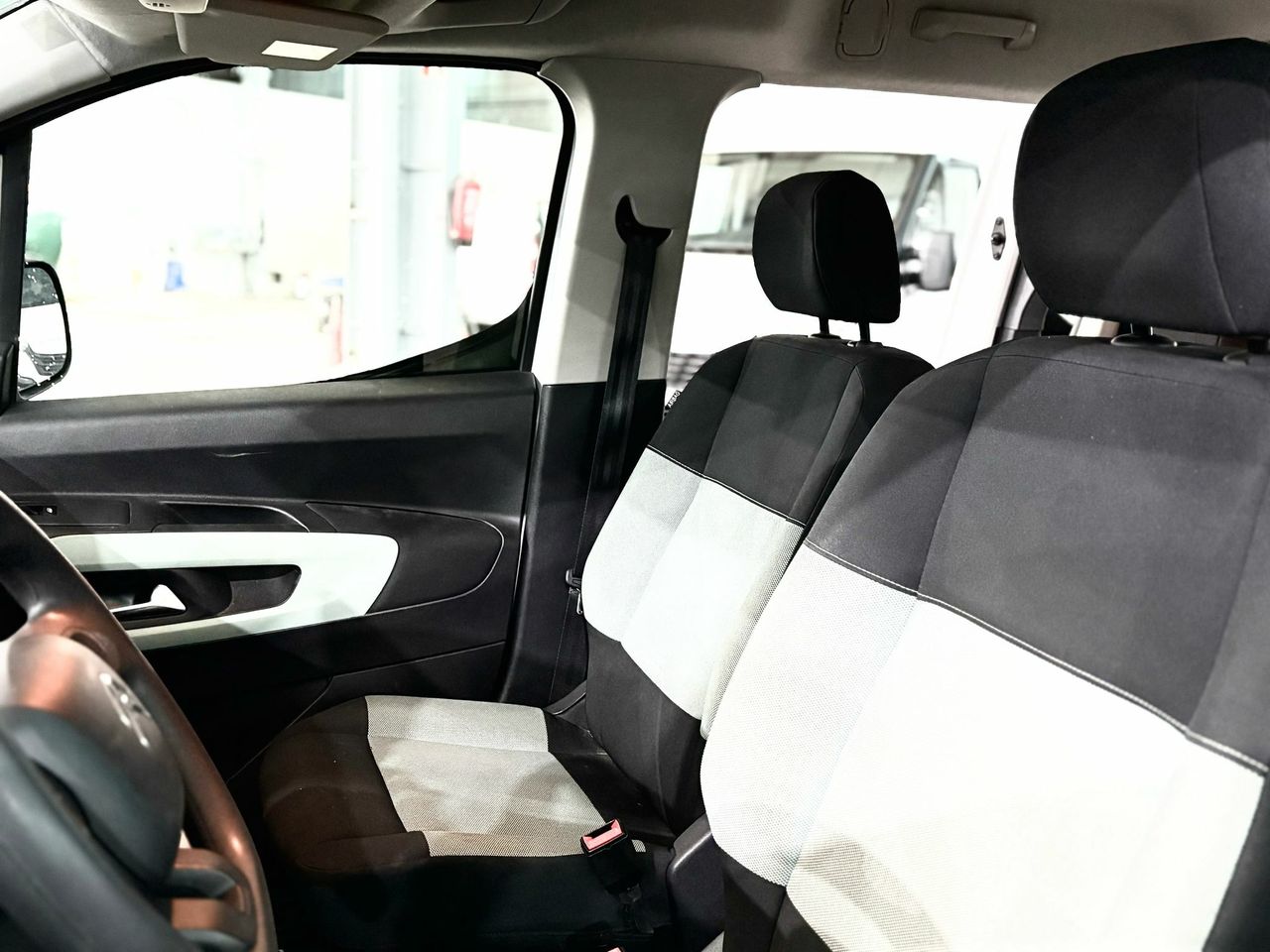 Citroën Berlingo Talla M BlueHDi 100 FEEL  - Foto 2