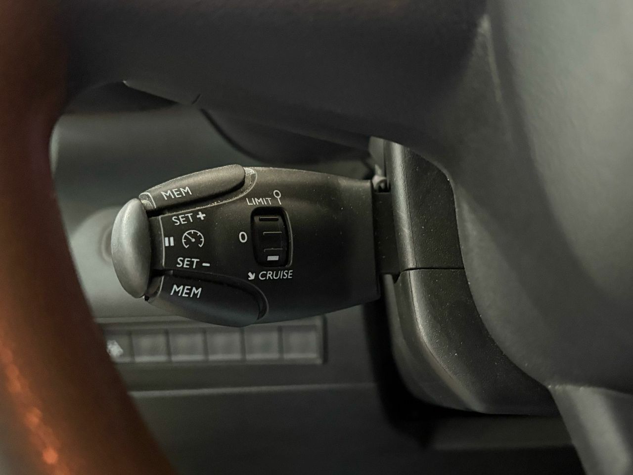 Citroën Berlingo Talla M BlueHDi 100 FEEL  - Foto 2