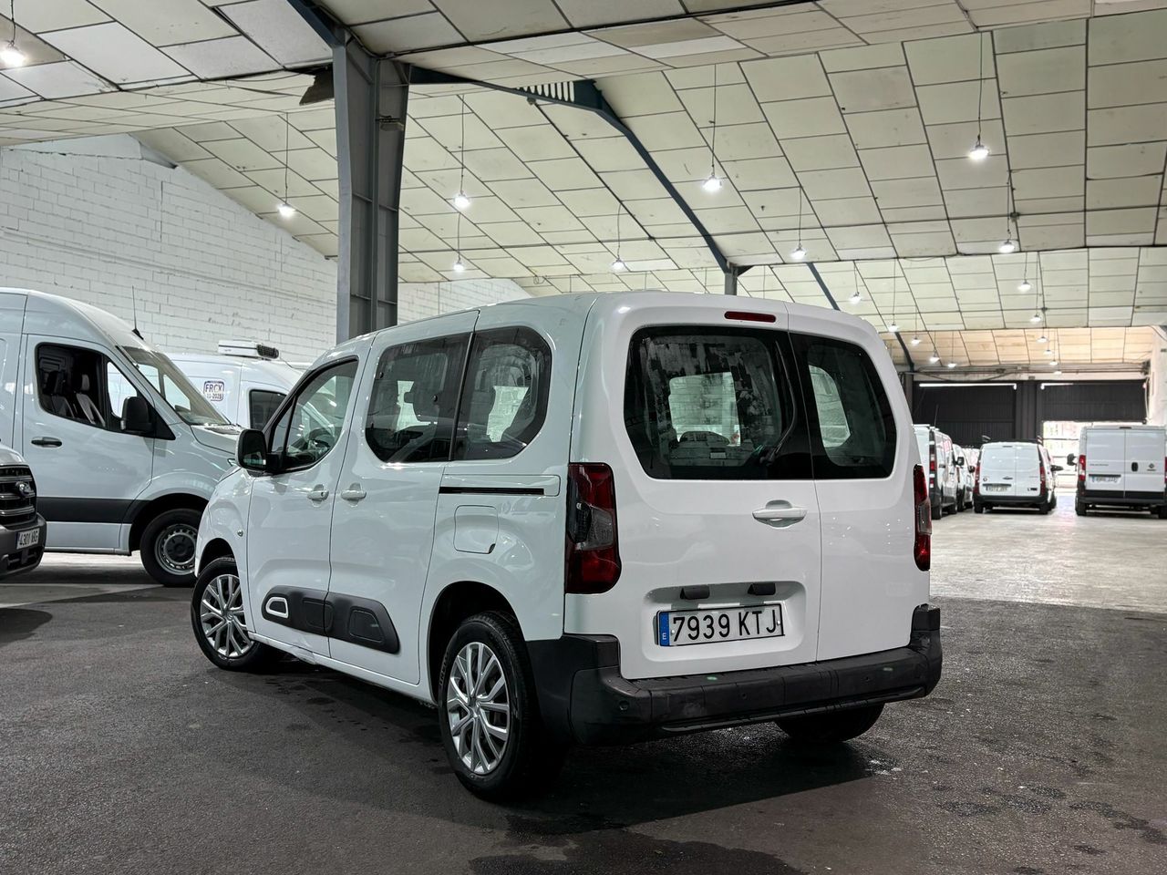 Citroën Berlingo Talla M BlueHDi 100 FEEL  - Foto 2
