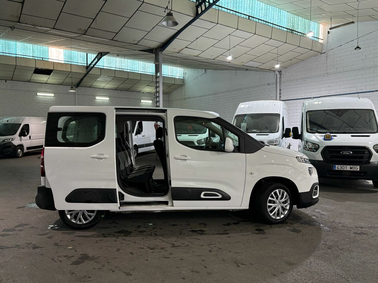 Citroën Berlingo Talla M BlueHDi 100 FEEL  - Foto 2