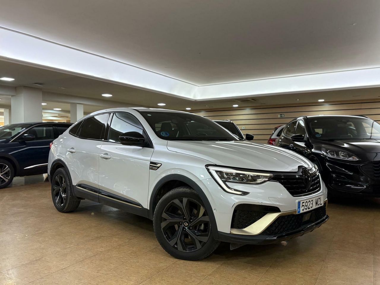 Renault Arkana ENET	E-TECH ENGINEERED FULL HYB. 105KW(145CV)  - Foto 2